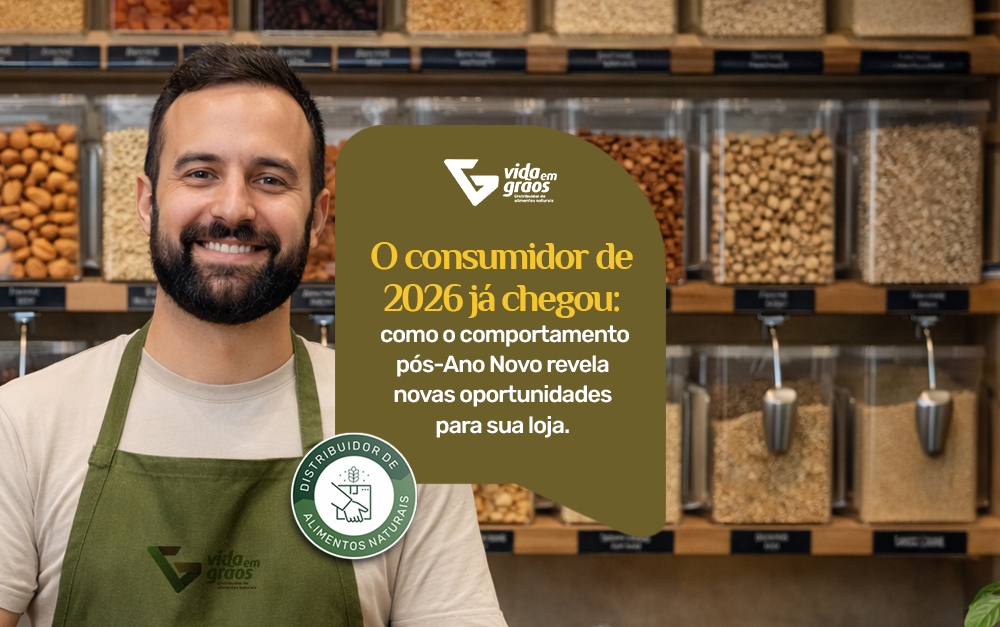 Imagem mostrando um homem e ao fundo diversos produtos naturais, mostrando a diferença do novo consumidor de 2026.