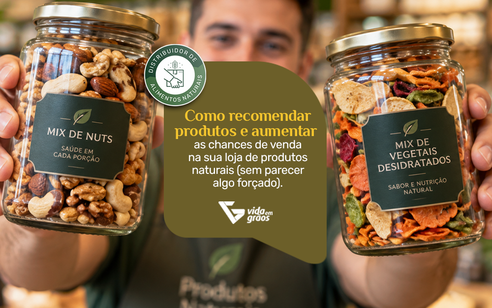 Imagem de um vendedor com alguns tipos de produtos naturais para recomendar aos seus clientes.